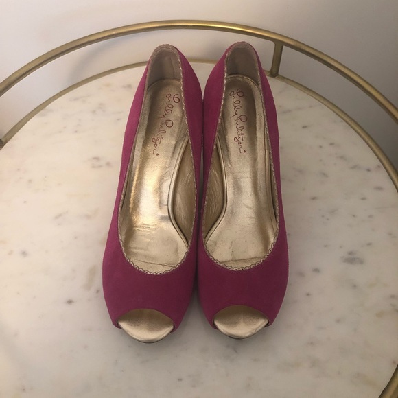 Lilly Pulitzer Shoes - Lilly Pulitzer Passion Pink Resort Wedges size 7.5